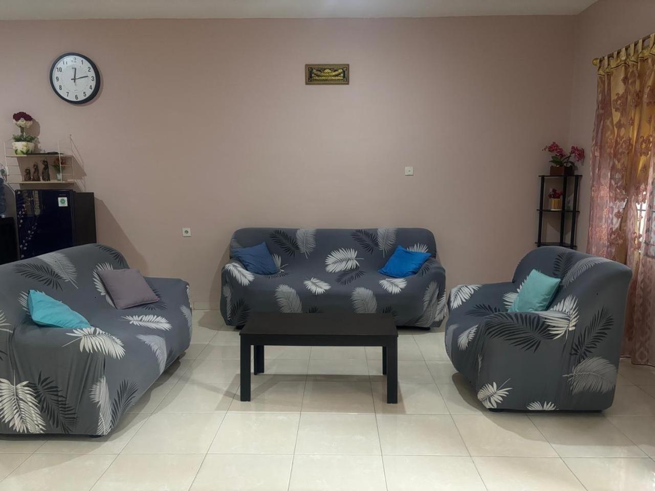 Villa Brastagi Resort Jalan Mimpin Tua Blok C No. 41 Berastagi Extérieur photo